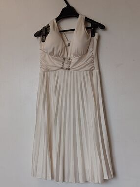 Vintage Ivory Pleated Midi Dress with Rhinestone Buckle. Marilyn Monroe Style